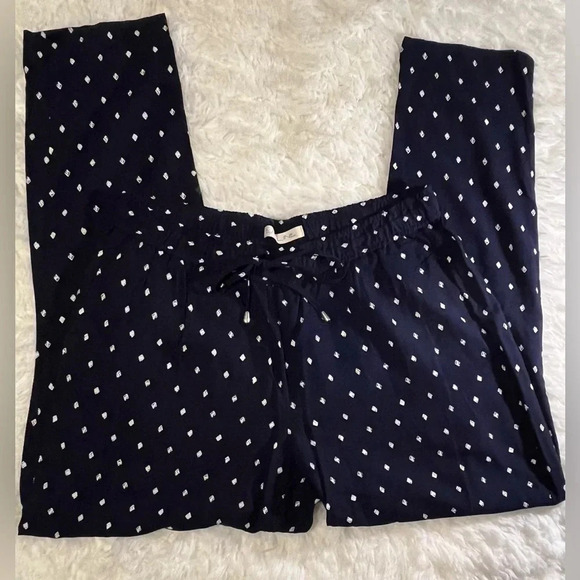 Emaline Pants, super comfortable. Size medium - Picture 3 of 7